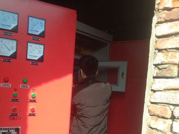 驻马店鑫远铸造吨中频炉运行 驻马店鑫远铸造吨中频炉运行