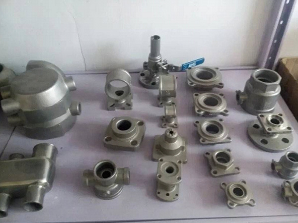 中频炉制造汽配零部件