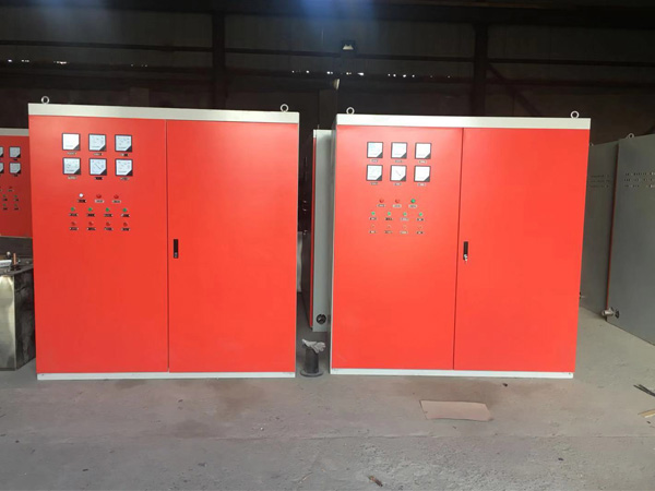 中频电炉炉胆湿法打结技术介绍